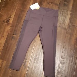 Fabletics Powerhold Leggings Brand New Size L